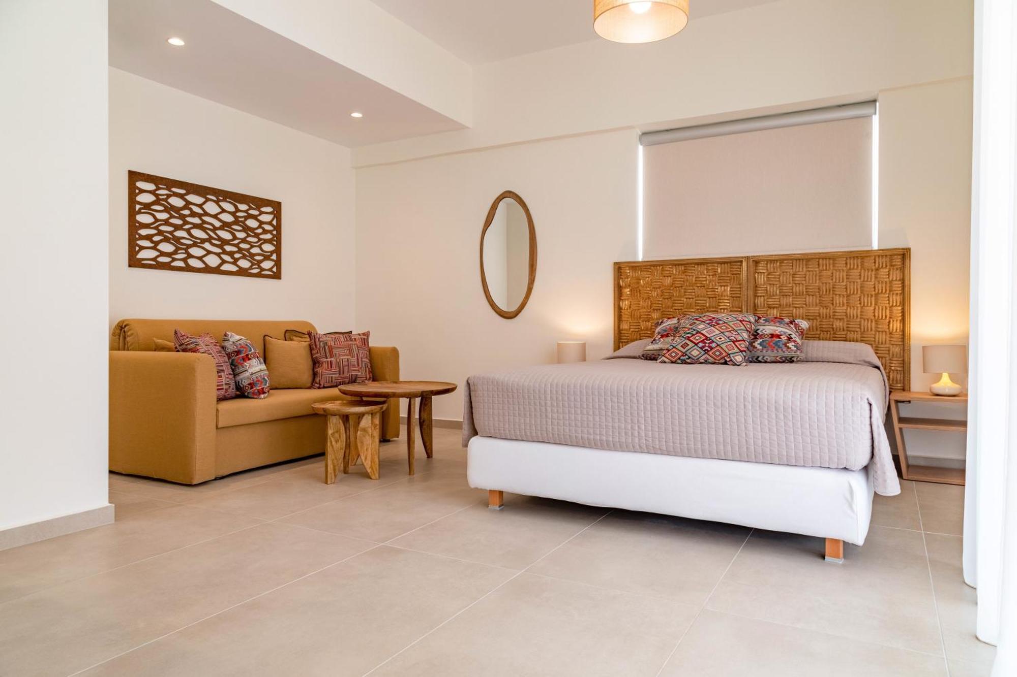 Arancia Elegant Rooms And Suites Tolón Exterior photo