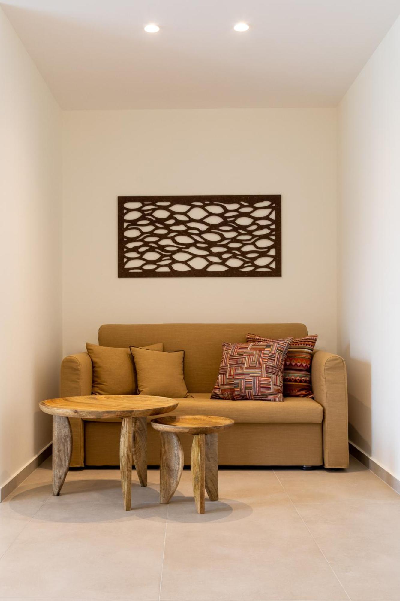 Arancia Elegant Rooms And Suites Tolón Exterior photo