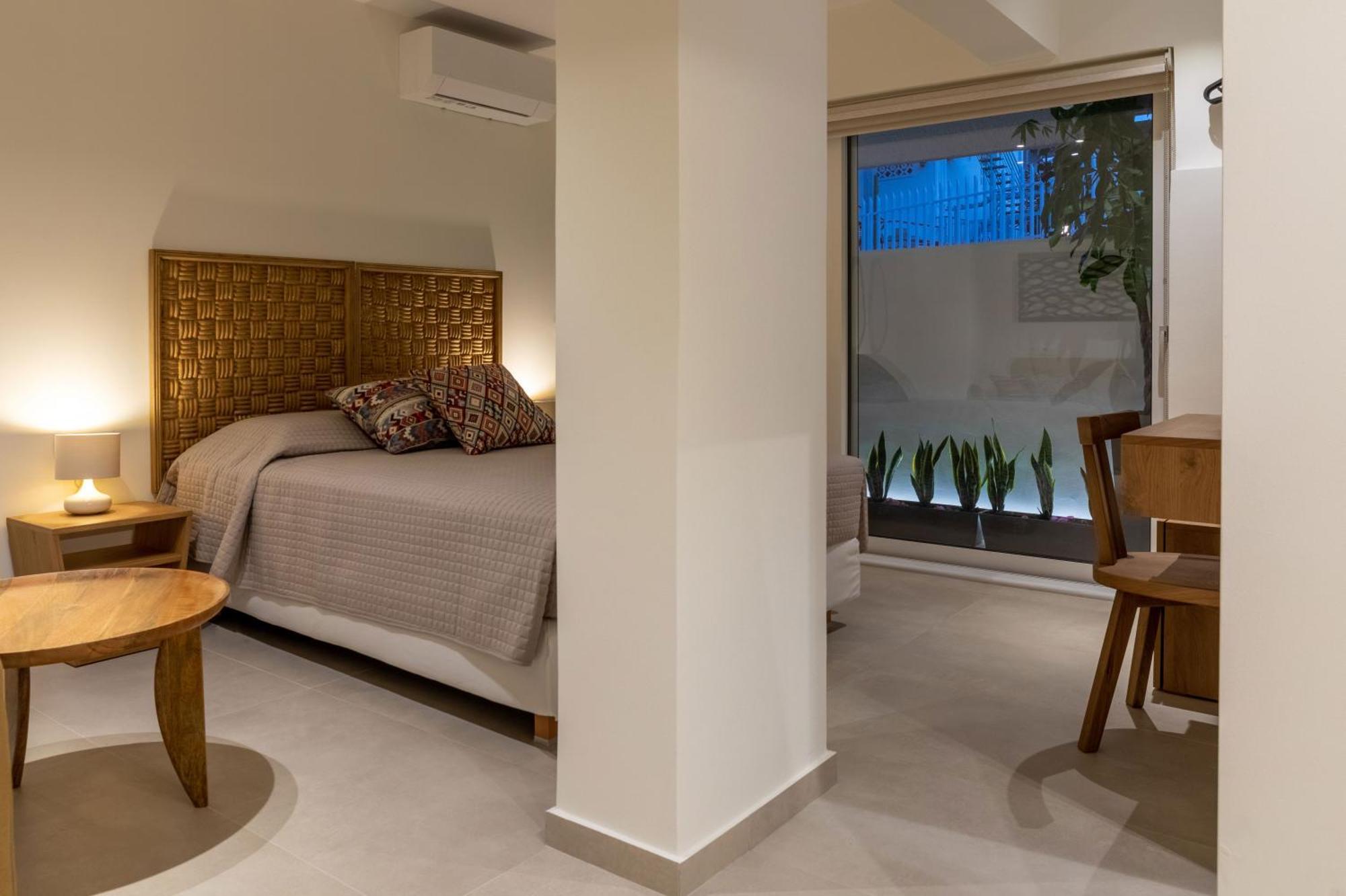 Arancia Elegant Rooms And Suites Tolón Exterior photo